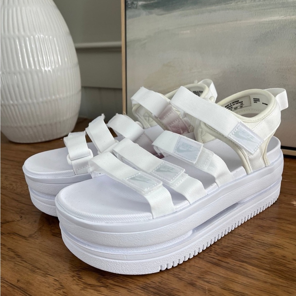 Nike Icon Classic Sandal